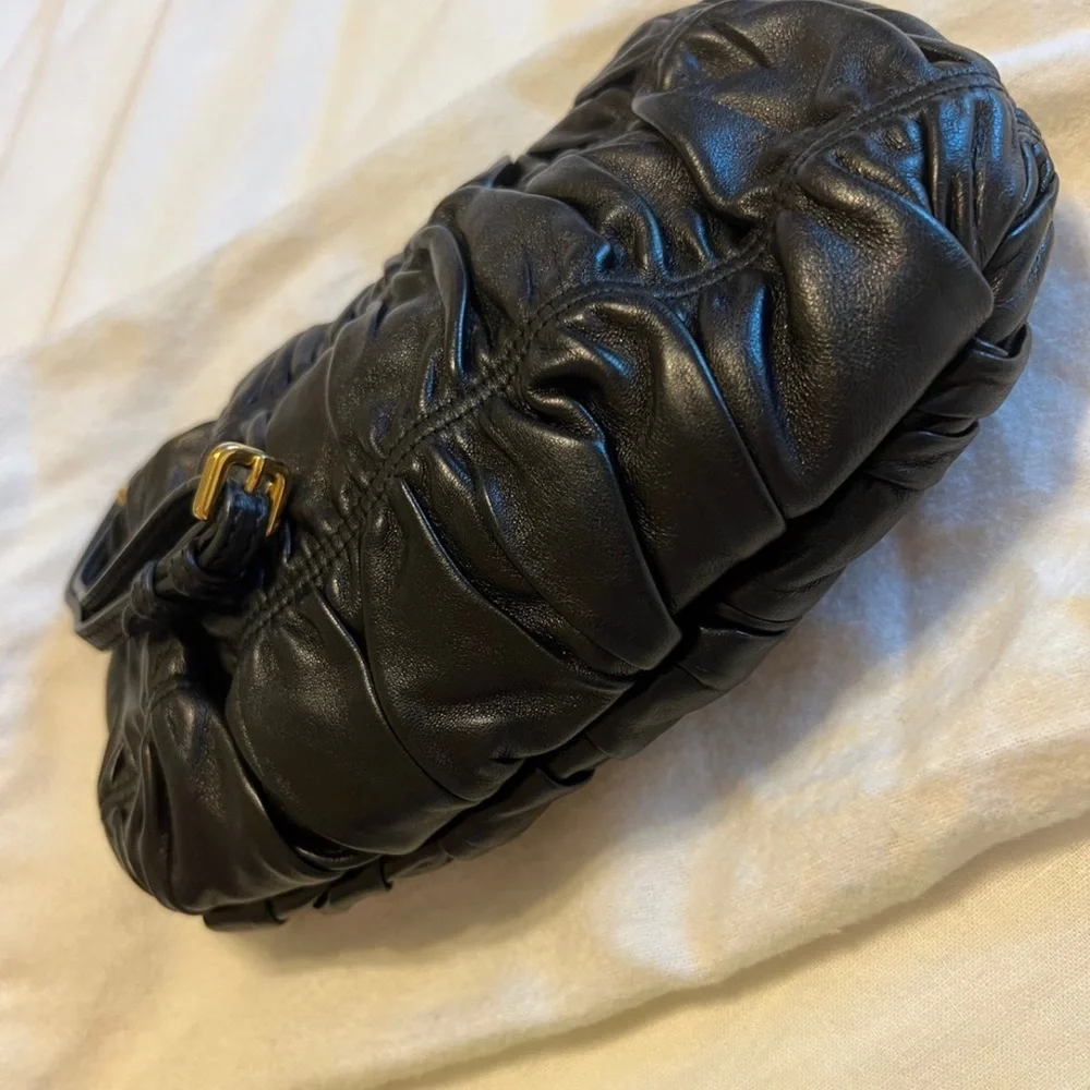 Prada Nappa Gauffre wristlet - Picture 7 of 12